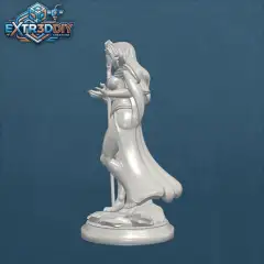 Queen Figure_y.gif